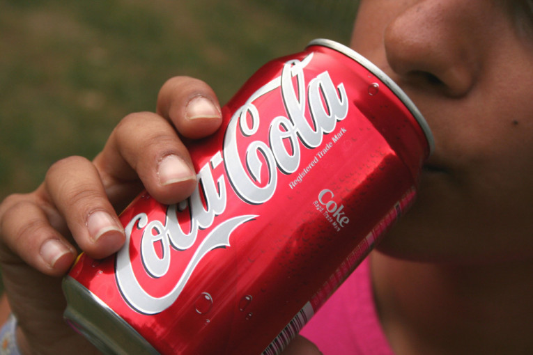 "KOKA-KOLA" PREVARA DO BOLA! Ovako izgleda kad poklonite poverenje kompaniji za koju mislite da je renomirana! ZAVRNULI LJUDE ZA NAGRADE!