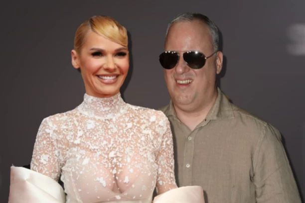 MUZIČKA ŠOK-BOMBA! Nataša Bekvalac i Saša Matić najavili DUET, zbog njih su PREVARANTI! (FOTO)