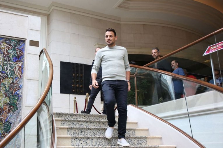 Megazvezda Nikos Vertis spreman za koncert na ''Tašmajdanu''