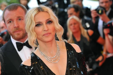 MADONA PUŠTENA IZ BOLNICE