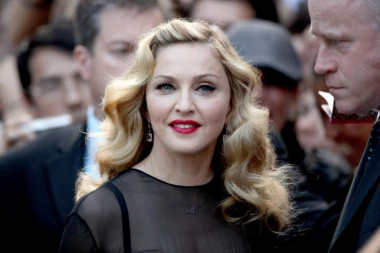 PRIČALI SU DA JE MADONU TUKAO PALICOM ZA BEJZBOL: Slavni glumac konačno razvezao jezik!