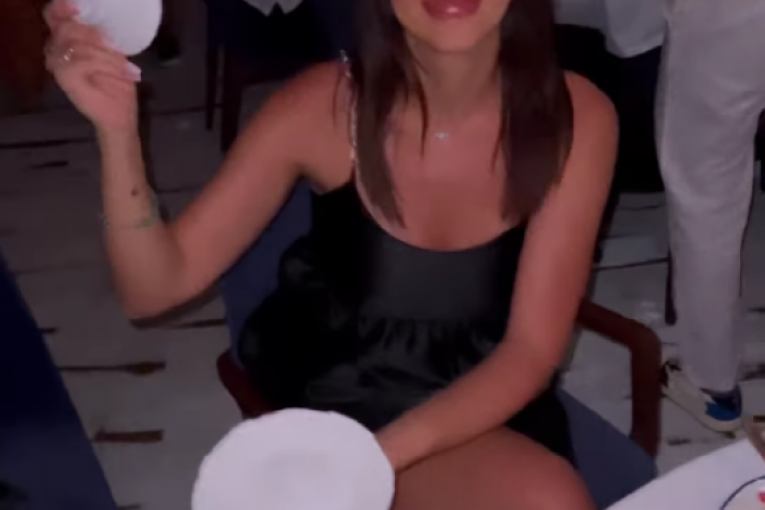 Anastasija Ražnatović razbija tanjire na Sen Tropeu