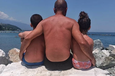 ŽELEMIR RASPLAKAO SRBIJU! HTEO DA IZNENADI ŽENU I DECU NA LETOVANJU: Pomogli mu i Srbi i Grci - gde je moja porodica!?