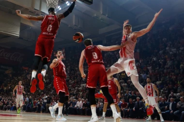 SJAJNI CENTAR ODJAVIO VEČITE: Brendon Dejvis ima NOVI KLUB!