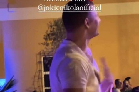 Nikola Jokić na nastupu Ace Pejovića