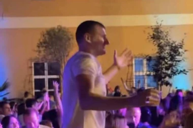 NIKOLA JOKIĆ JE FENOMEN: Celo leto je PIO PIVO, a vratio se NAJBOLJI na SVETU!