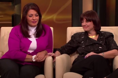 Lana 40 godina nije znala ništa o svojoj deci, a onda se desio ŠOK OBRT! Greškom potpisala da ih se odriče! NEVEROVATNA PRIČA! (VIDEO)