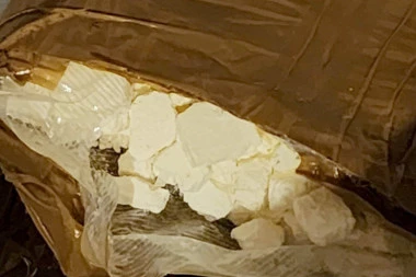DOLIJAO! Uhapšen DILER kokaina! Policija mu pronašla i veliku količinu MUNICIJE!