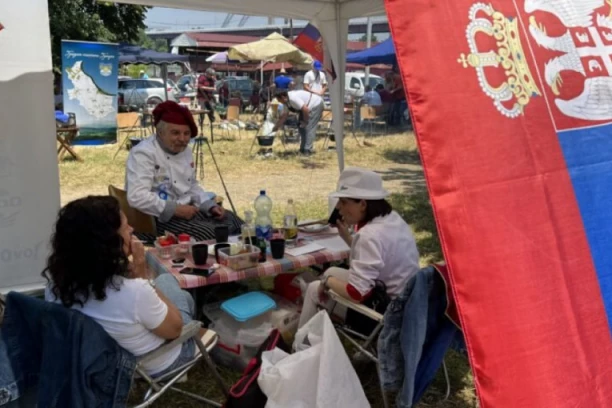 Siđi kraj reke: ''Savske vatre'' privukle rekordan broj učesnika (FOTO)