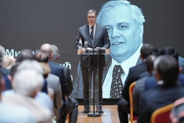 BIO JEDNA OD NAJMARKANTNIJIH LIČNOSTI SPS! Vučić na komemoraciji bivšeg predsednika Srbije: Ima li na svetu većeg zadatka od takve pozicije koju je obavljao Milutinović?