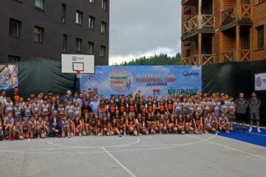 Đorđe Gagić svečano otvorio 22. letnji kamp "Three points" na Jahorini (VIDEO)