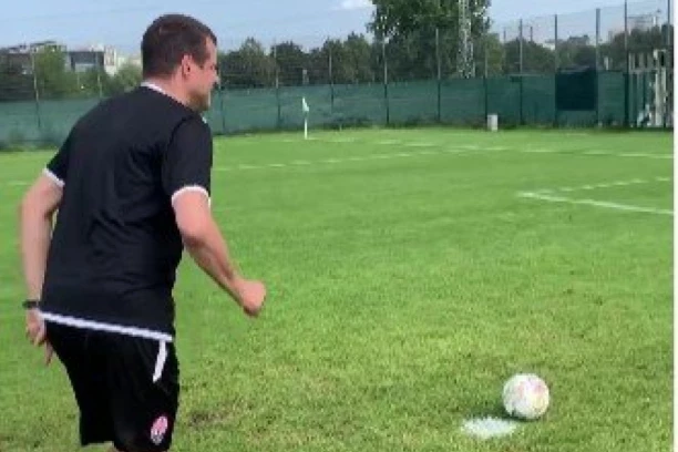 NEPOGREŠIV! Lalatović na prvom treningu u Zorji OBJASNIO igračima kako se izvodi najstroža kazna! (VIDEO)