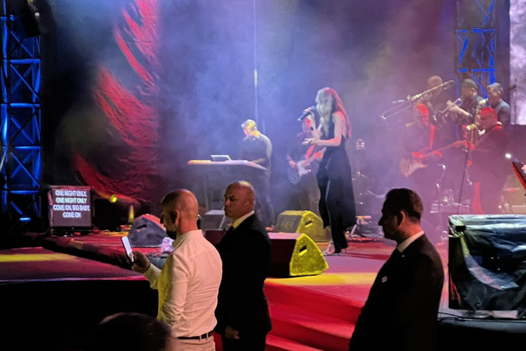 Marija, Marijin prateći vokal