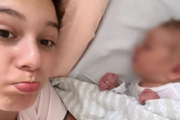 DOROTEA POSTAJE ZVEZDA NA DRUŠTVENIM MREŽAMA: Adriana Kadar objavila novi video sa naslednicom, ovaj momenat je morala da podeli sa svima!