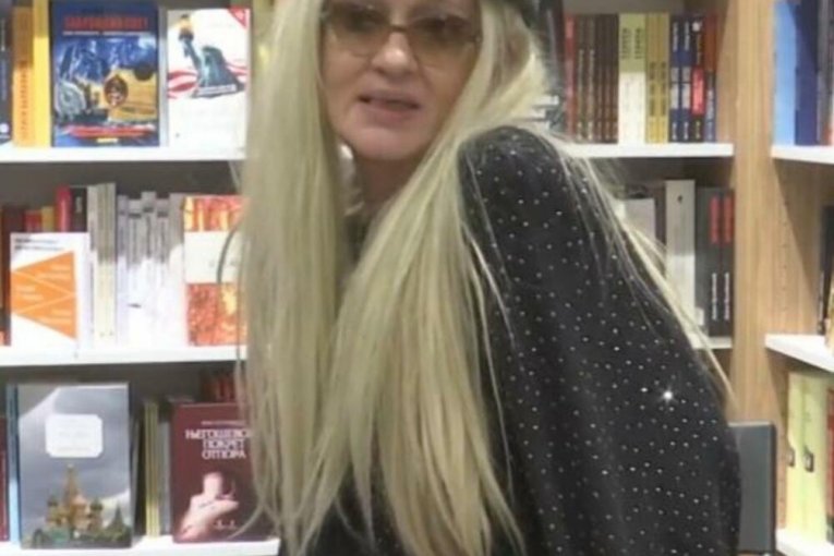 Bebi Dol nekad i sad