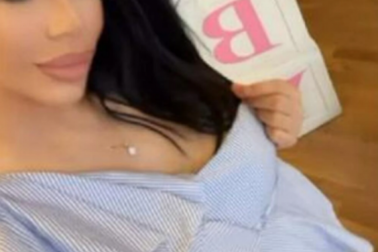 Helena Topalović se porodila