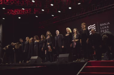 Nemanja Radulović nastupio na Banja Luka Festu, izazvao buru emocija i još jednom okazao zašto je jedan od najvećih svetskih violinista!