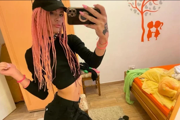 JEZIVO! POGLEDAJTE SLIKU DELA TELA NA KOM JE NOA NOSILA TETOVAŽU KOJU JE MONSTRUM SAČUVAO: Pokušao da uništi celo njeno telo, a ostavio samo ovo (FOTO)