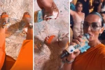 INDI GURAJU BAKŠIŠ I U SANDALE: Pevačica napravila rusvaj na veselju, evri lete na sve stane! (FOTO)