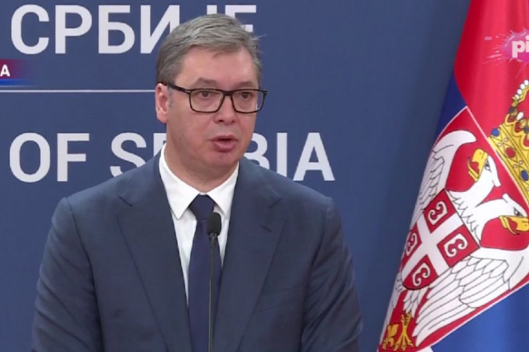 EVO DA LI POŠTANSKA ŠTEDIONICA KUPUJE PRVU BANKU CRNE GORE! Vučić odgovorio na pitanje koje trese region!