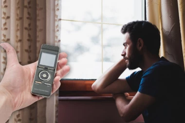 BEOGRAĐANIN KUPIO POLOVNI DIKTAFON, A ONO ŠTO JE PRONAŠAO NA NJEMU KIDA DUŠU: Zbog ovih reči zavladala prava tuga