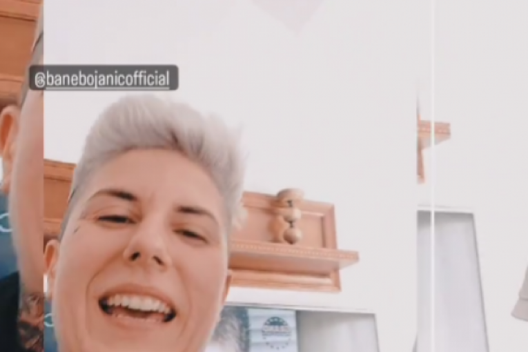 Luda žurka na Svetom Stefanu