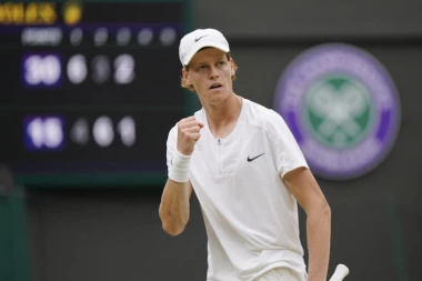 NAJNOVIJA VEST SA VIMBLDONA: Italijan izazvao Đokovića!