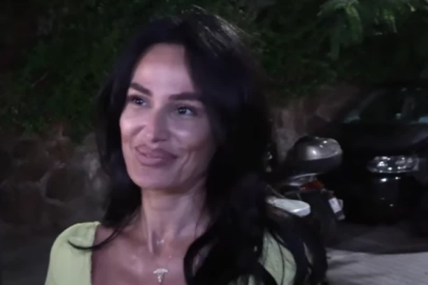 INDI OTKRILA DETALJE SA ROMSKIH SVADBI: Pevala sam deci od 13 i 14 godina! (VIDEO)