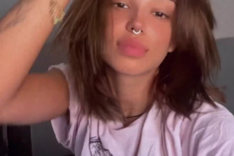 Breskvica promenila frizuru