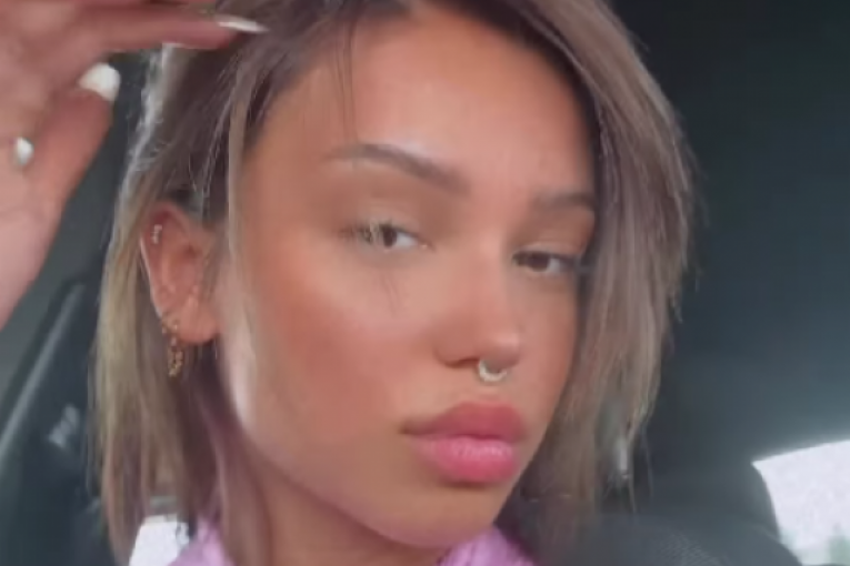 Breskvica promenila frizuru