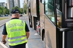 SKANDAL PRED EKSKURZIJU! Vozaču autobusa pronađena sumnjiva kesica, polazak otkazan u zadnji čas!