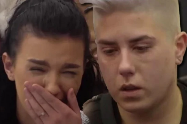 NAJSKANDALOZNIJE MATORINO PRIZNANJE: Šok u programu UŽIVO, Anitina odluka menja SVE!