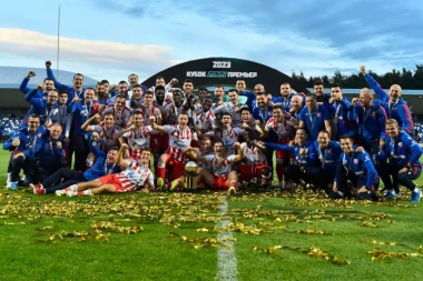 DELIJE, OBRATITE PAŽNJU! Zvezda OBJAVILA cene ulaznica za meč sa Fjorentinom!