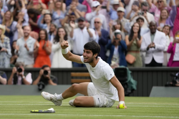 ALKARAZ JE VELIKI ŠAMPION: Kakav gest Španca - o OVOME svi pričaju! (FOTO)