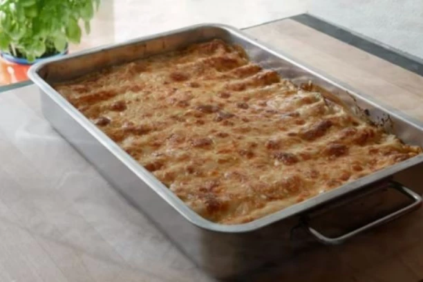 KANELONI PO RECEPTU ĐENARA KONTALDA: Italijanski majstor otkrio kako se pravi najbolja testenina sa našim OMILJENIM sastojcima!