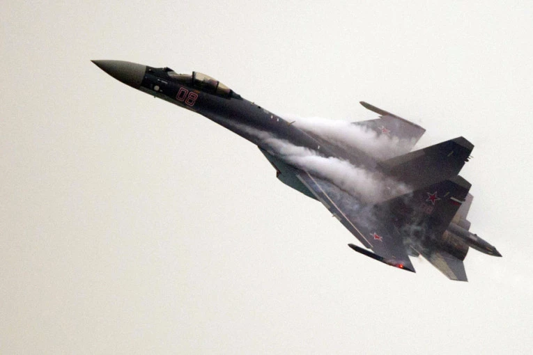 RUSI NE DAJU BLISKI ISTOK! Izveli napad na podzemna skloništa militanata!