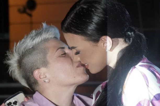 MATORA "KUPILA" ANITINOG SINA ZA SVA VREMENA: Ove scene će pamtiti zauvek!