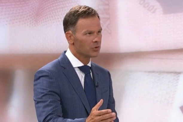 "NIKOME NE ODGOVARA ŠTO JE SRBIJA LIDER" Siniša Mali izričit: Opozicija da odluči da li Beograd ruše "njihovi saborci ili ubačeni elementi"