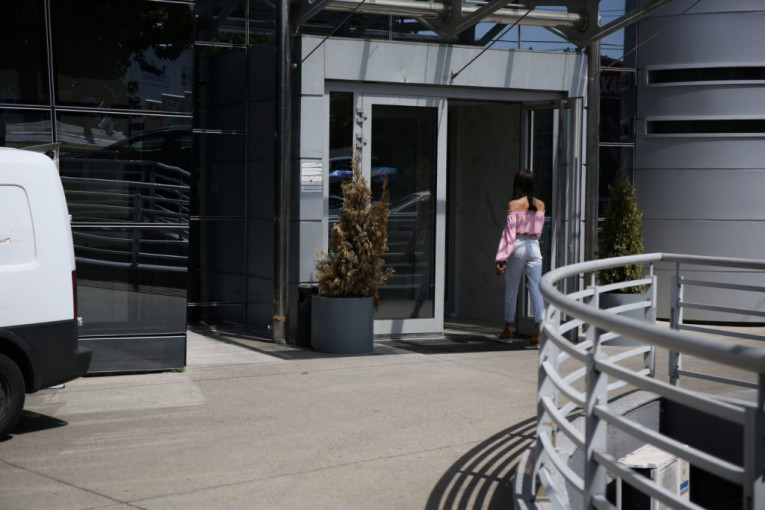 Noina cimerka stigla na Pink