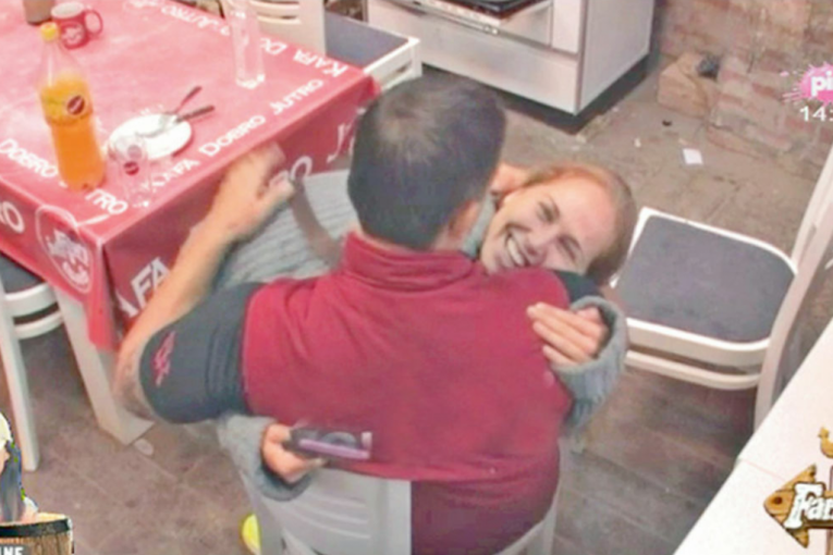 Jelena Milošević Balerina i Kristijan Golubović Farma