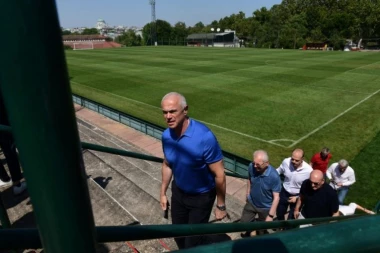 OTKRIVENO KOLIKO JE NOVI HIBRIDNI TEREN KOŠTAO ZVEZDU! Terzić NAJAVIO: Posle Fjorentine sprema se INOVACIJA! (VIDEO)