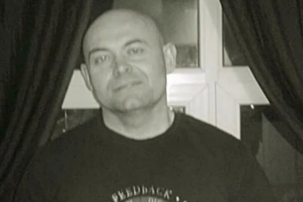 IZREŠETAN SA 12 METAKA NA SRED CENTRA: Šapčani i posle osam godina pamte ubistvo Dejana Jakovljevića Debe koji je imao DEBEO DOSIJE!