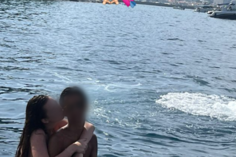 Hana Ikodinović Instagram