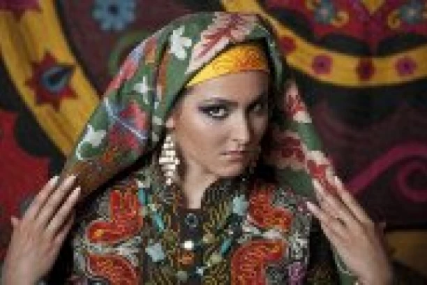 TAROT UPOZORAVA NA BURAN PERIOD DO KRAJA JULA: Koga čeka potpuni preobražaj i vreme isceljenja, a ko treba da preuzme vođstvo