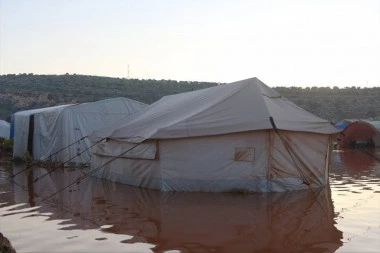 NAJMANJE 30 MRTVIH U AVGANISTANU: Poplave napravile haos, brojke poginulih se samo povećavaju!
