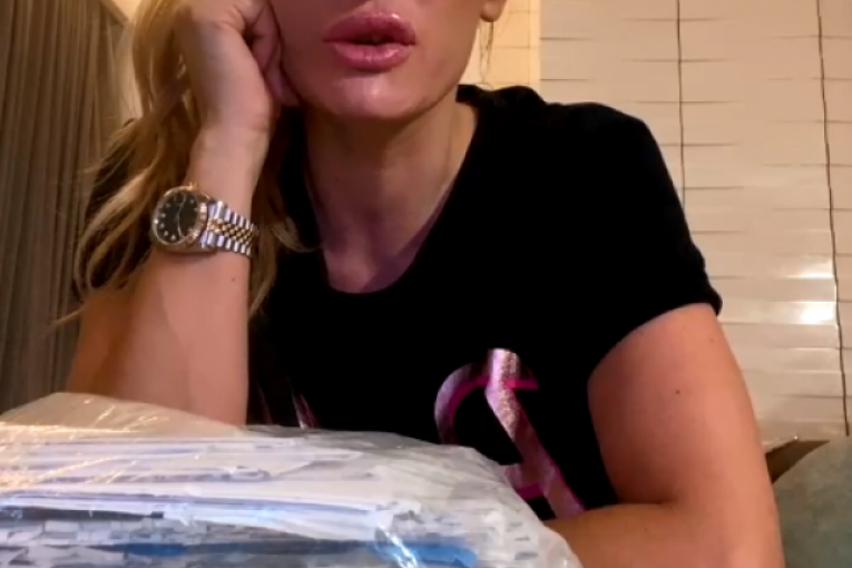 Ana Ćurčić i pisma 