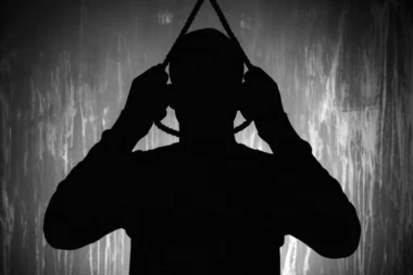 PEVAČ "GRANDA" SE UBIO ZBOG DUGOVA: Ostavio ženu i dvoje dece, celo selo plakalo za njim!