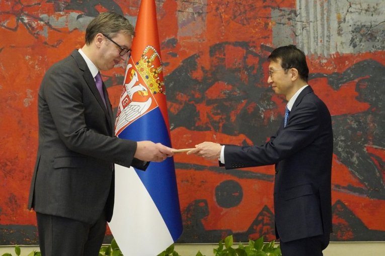 VAŽAN SASTANAK PRED NAMA: Vučić sa Akirom Imamurom, ambasadorom Japana, prijateljske zemlje sa kojom imamo vrhunsku ekonomsku saradnju