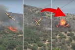 SNIMLJEN TRENUTAK PADA KANADERA U GRČKOJ! U jednom momentu ispuštao vodu na vatru, a onda se video PLAMEN I GUSTI DIM! (VIDEO)