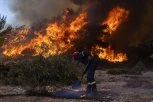 NIŽU SE TRAGEDIJE U GRČKOJ: Pronađeno još jedno izgorelo telo muškarca - crni bilans ne prestaje da raste